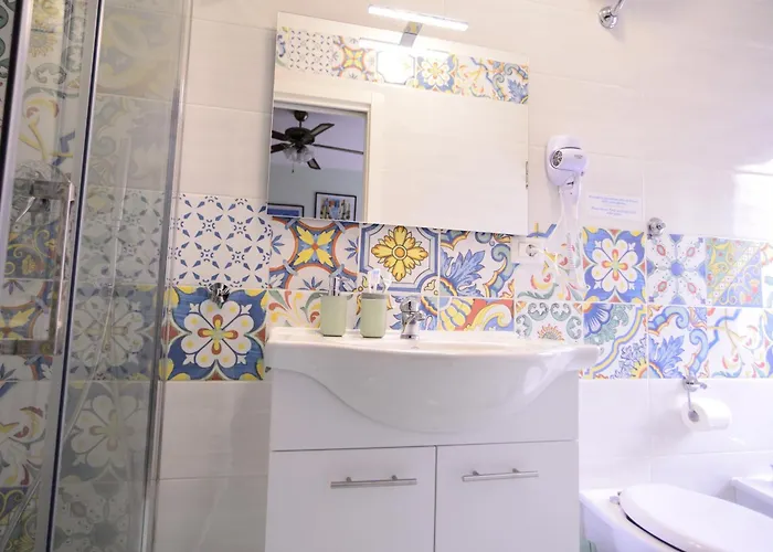 فندق مبيت وإفطار Malusi نابولي