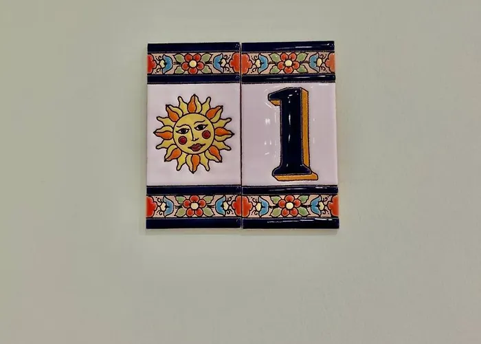 Malusi 4* نابولي