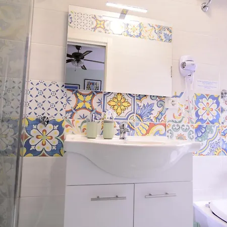 Oda ve Kahvaltı Malusi Napoli